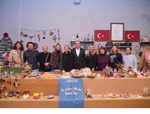 Ayvalıklı Bayanlar Mahalleevleri’nde Üretiyor, Aile Bütçesine Katkı Sağlıyor