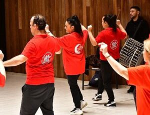 Belediye çalışanı bir kültürü yaşatıyor