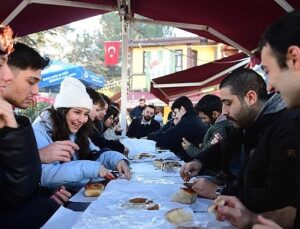 Bursa’nın Asırlık Lezzetlerine Osmangazi’de Seyahat Yaptılar