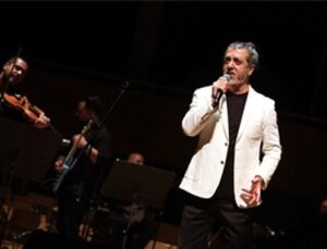 Cem Karaca unutulmaz müzikleri ve anılarıyla hatırlandı