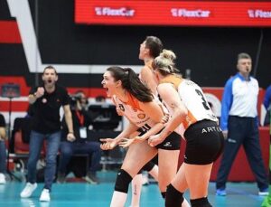 Eczacıbaşı Dynavit, Yunanistan deplasmanından 1 puanla döndü