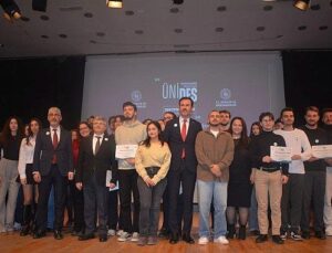 Ege Üniversitesi “ÜNİDES Sertifika Merasimi’ne konut sahipliği yaptı