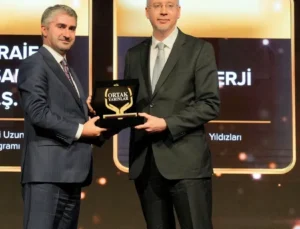 Enerjinin Yıldızları Projesi’ne TİSK’ten “Gençlerin Yolunu Açanlar” Ödülü