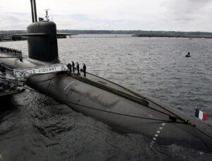 French soldiers open fire on drones over nuclear submarine base