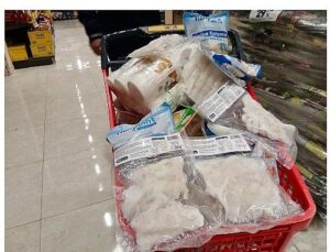 Gemlik’te Bozuk Eser Satan Marketler Zabıtaya Takıldı