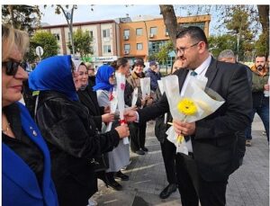 Gölcük’te 5 Aralık Dünya Bayan Hakları Günü Kutlandı