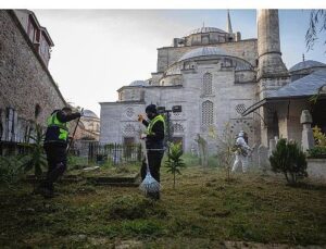 İBB Tarihi Mescitleri Titizlikle Temizliyor