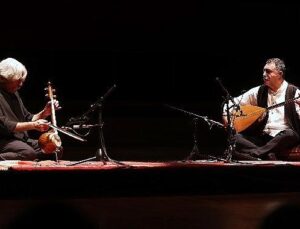 İki kültür iki usta bir sahnede