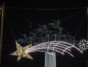 İzmir 2026’ya ışıl ışıl giriyor