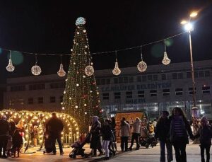 Kalamış BuzzFest’te Artistik Buz Pateni ve Buz Hokeyi Şöleni