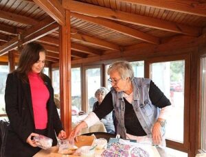 Karşıyaka’da mahallî tohum rahmeti