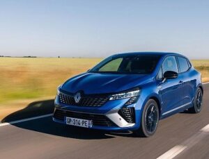 Kasım Ayında Açık Ara Satış Lideri Olan Renault Rekorlar Kırmaya Devam Ediyor