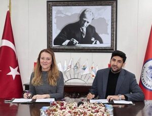 Konak’ta ‘genç’ protokol