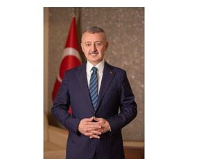 Lider Büyükakın’dan yeni yıl iletisi; “2026 vicdanın, insanlığın yılı olsun”