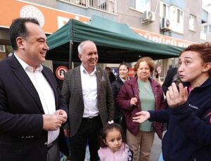 Lider Dutlulu Karaköy Pazarı’nda Esnafı Dinledi