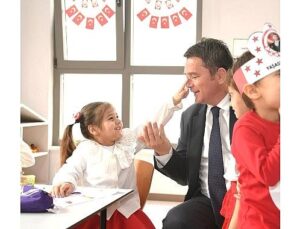 Memnun Çocuklar, Memnun Osmangazi