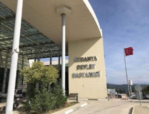 Mudanya Devlet Hastanesi’nde neler oluyor?  “Sürgün edildim” diyen cerrah,  Bakan Memişoğlu’ndan yardım istedi