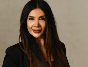 Müşteri Deneyimini Duygusal Zekâyla Güçlendirirken, Yapay Zekâ İle Etkinleştiriyor