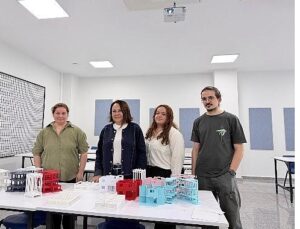 Öğrenciler Yapıyı 3D Kitlerle Öğreniyorlar