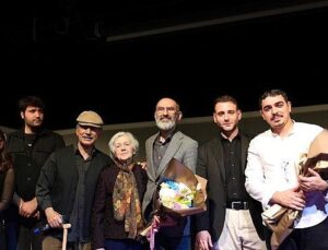 Özgür Aksoy Tiyatro Günleri’ne Görkemli Final