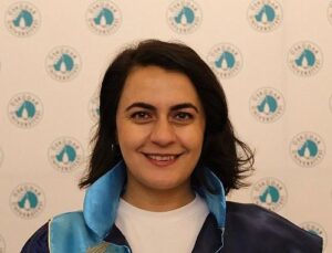 Paramedikler ağır iş yükü, şiddet ve yanlış ihbarlarla gayret ediyor!