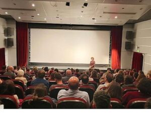 Pelin Esmer, yeni sinemasıyla Nilüfer’de sinemaseverlerle buluştu