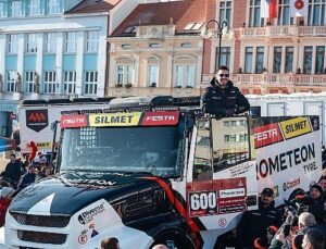Prometeon, Dakar Şampiyonu Martin Macík Jr. ile iş birliğini yenilediğini ve 2026 Dakar Rallisi’ne katılacağını duyurdu