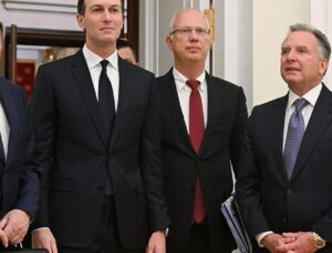 Russian and US officials due to meet for Ukraine peace talks in Miami