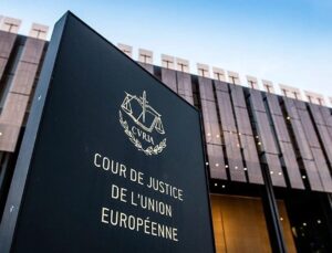 Top EU court rules Polish Constitutional Tribunal not independent due to political appointments