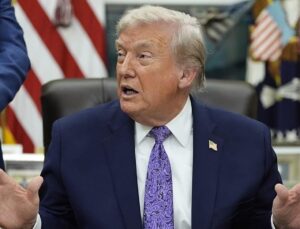 Trump says Thailand and Cambodia have agreed to renew their ceasefire but fighting continues