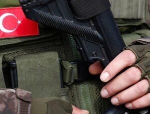 Turkey detains actress and seven others in major illicit drug operation