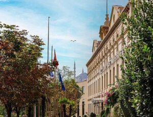 Türkiye’den Bir Lise Öğrencisi MIT’nin Seçtiği 80 İsim Ortasında