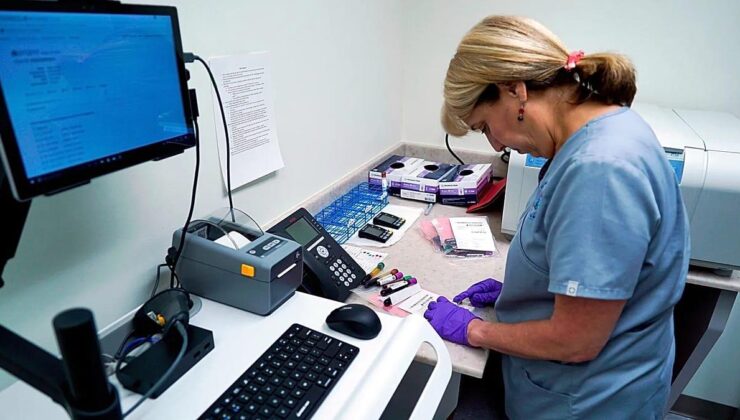 Two out of three Germans are stressed by thoughts of war, new report shows