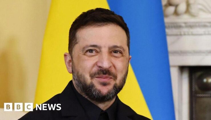 Ukrainian President Volodymyr Zelensky arrives in Dublin
