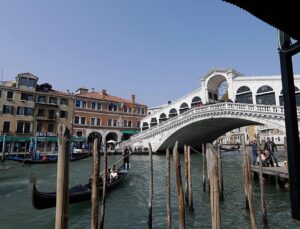 Woman crashes stolen boat into Venice’s historic Rialto Bridge