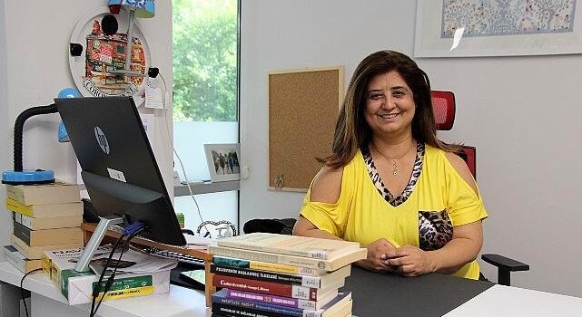 Yapay zekadan dost olmaz!