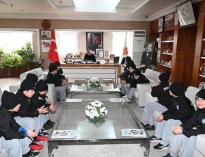 1918 Rice FK’dan Lider Topaloğlu’na nezaket ziyareti