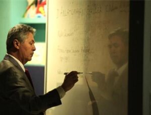 Ahmed Adnan Saygun, ismini taşıyan merkezde anıldı