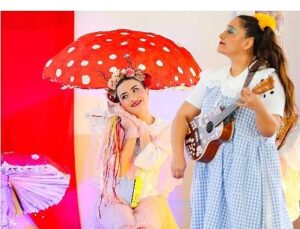 Aliağa Belediyesi Orman Tiyatrosu Birinci Oyunuyla Sahnede