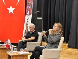 Bakırköy Muhabbeti’nin bu haftaki konuğu Müge İplikçi oldu