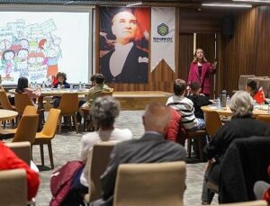 Bakırköy’ün Minik Meclis Üyeleri “Yuvarlak Masa”da Toplandı
