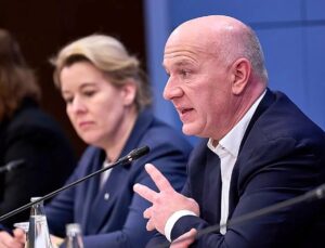 Berlin mayor Kai Wegner under fire for playing tennis during major blackout caused by attack