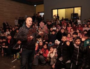 Bursa’nın Yüzlerce Yıllık Simgeleri Osmangazi’de Perdeye Yansıdı