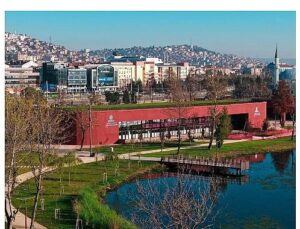 Büyükakın: “Şehrin kalbinde bir kültür alanı oluştu”