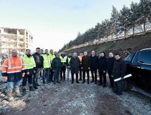 Büyükakın ‘Şehrin temposuna durmadan çalışarak yetişiyoruz’