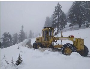 Büyükşehir gruplarının karla gayreti sürüyor