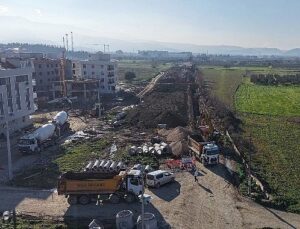 Büyükşehir ve MASKİ Muradiye’de Tüm Gücüyle Alanda