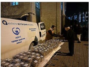 Büyükşehir’den Miraç Kandili’nde lokma ve kandil simidi ikramı