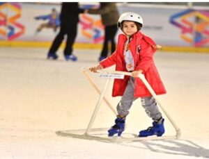 Büyükşehir’den öğrencilere yarıyıl tatili için buz pisti muştusu