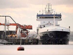Cargo vessel suspected of damaging undersea cable allowed to leave Finland